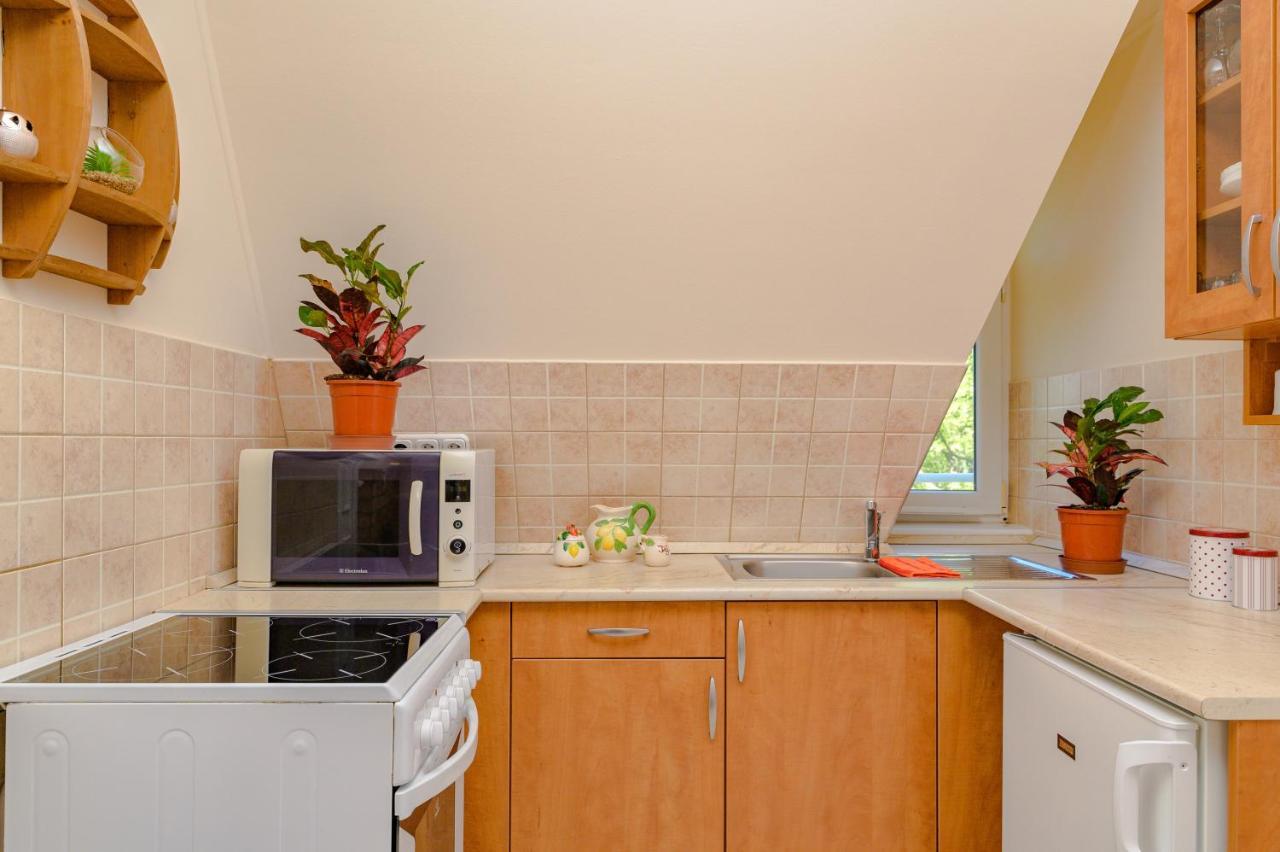 Hajdúszoboszló Illes Apartmanok Ii. מראה חיצוני תמונה