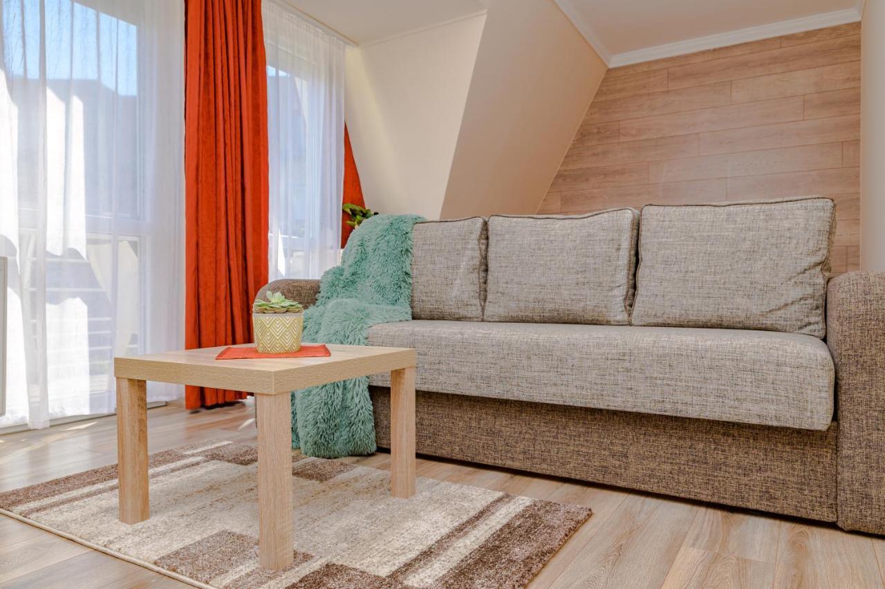 Hajdúszoboszló Illes Apartmanok Ii. מראה חיצוני תמונה