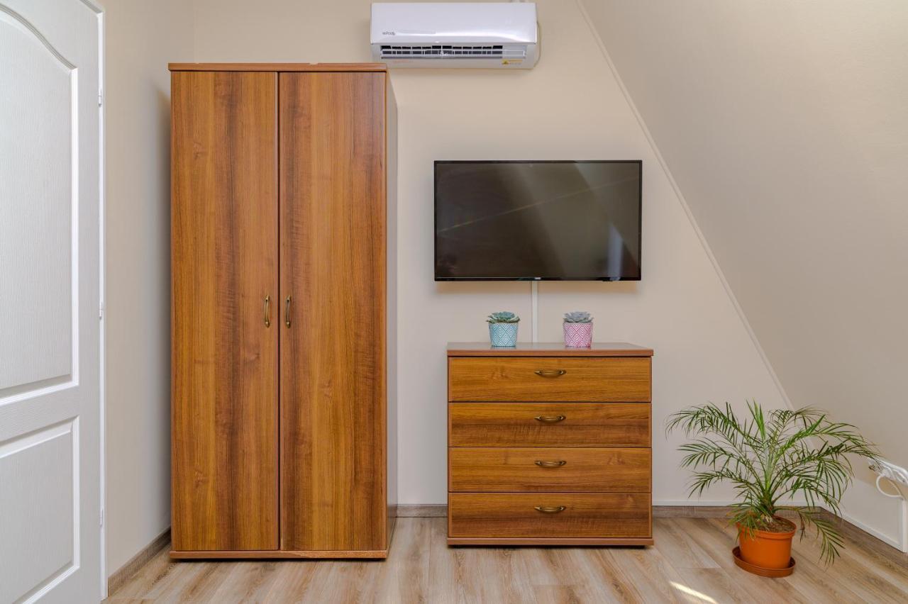 Hajdúszoboszló Illes Apartmanok Ii. מראה חיצוני תמונה