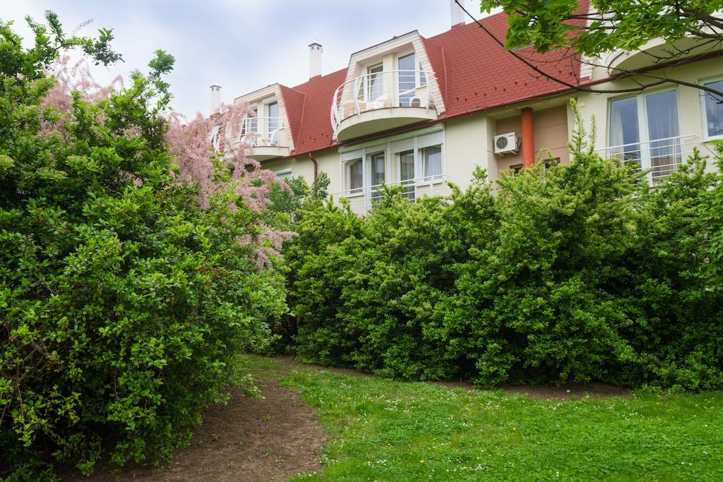 Hajdúszoboszló Illes Apartmanok Ii. חדר תמונה